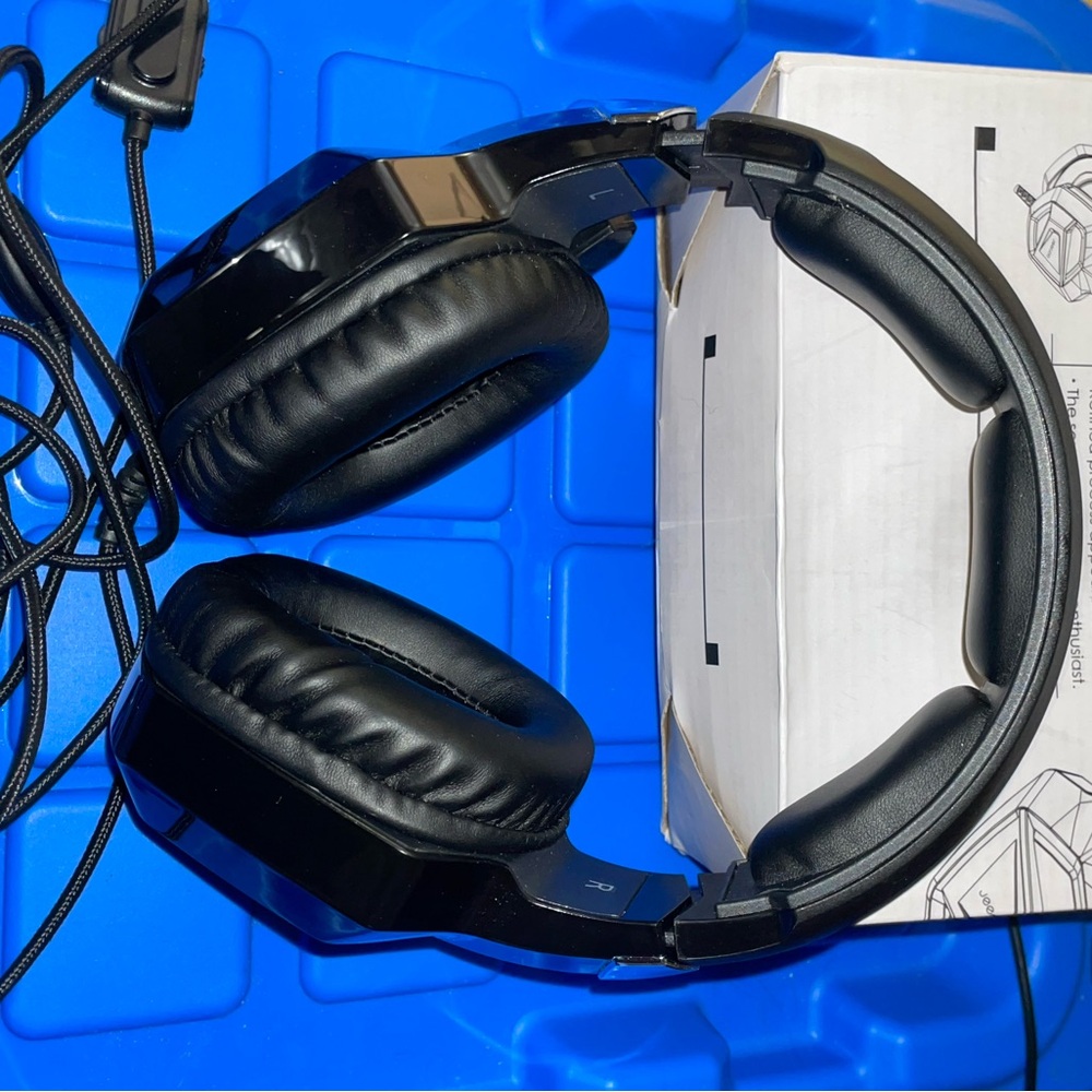 Gaming Headset J20 Jeecoo Wired Microphone Aux Computer Console Gamer Black